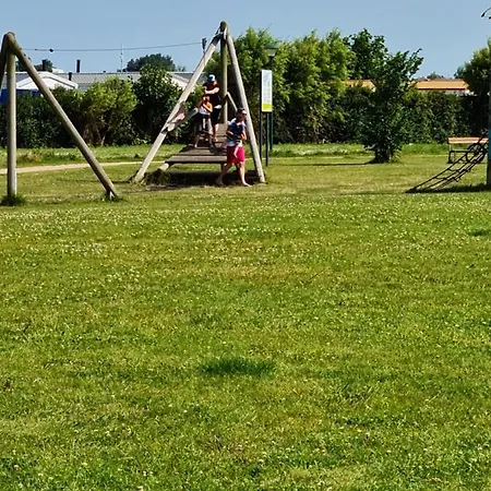 Kerlinga Parque de Campismo *